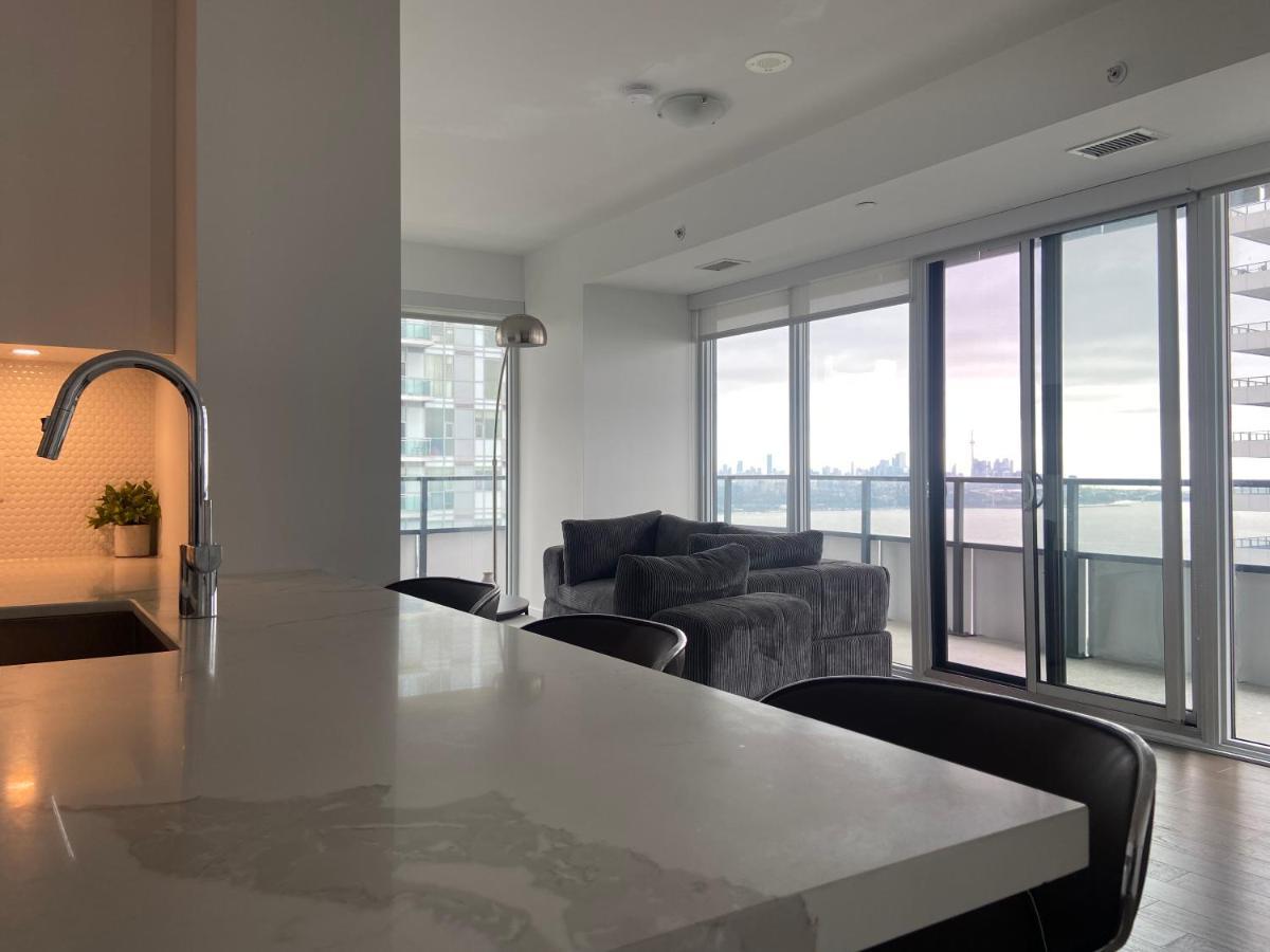 1 Bedroom Waterfront Condo Toronto Eksteriør billede