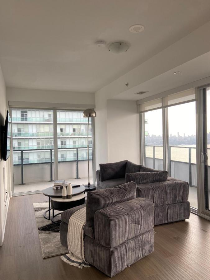 1 Bedroom Waterfront Condo Toronto Eksteriør billede